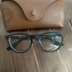 Ray-Ban Black Glasses with Brown Case